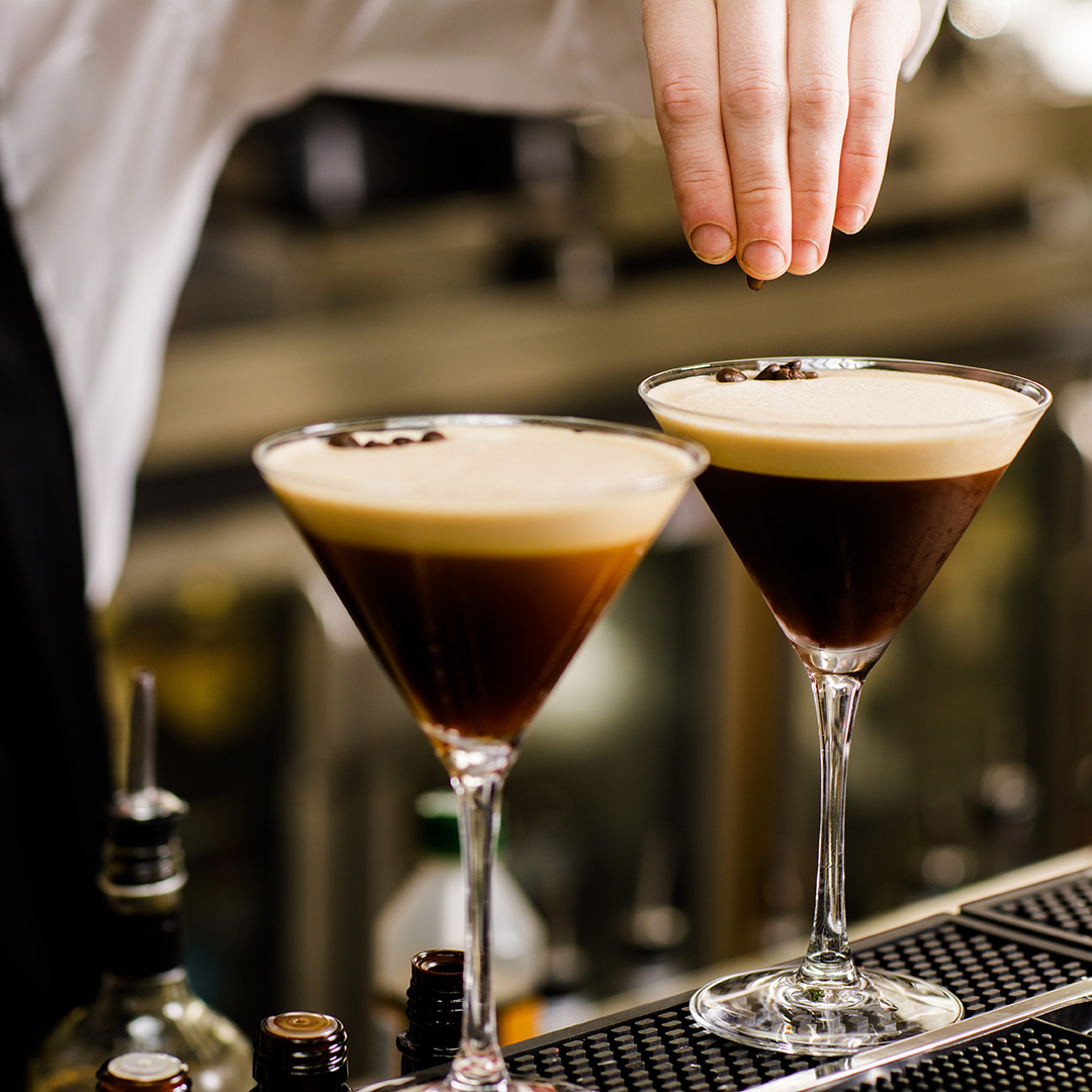 Espresso martinis, decorated with coffee beans